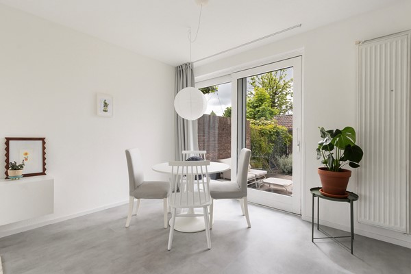 Medium property photo - Nijhofflaan 4, 3319 BR Dordrecht